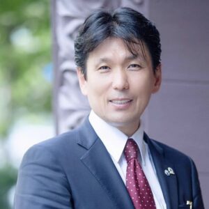 一般社団法人奄美国際人材・観光創生機構<br />
副理事長　加藤　洋司（Hiroshi Kato）